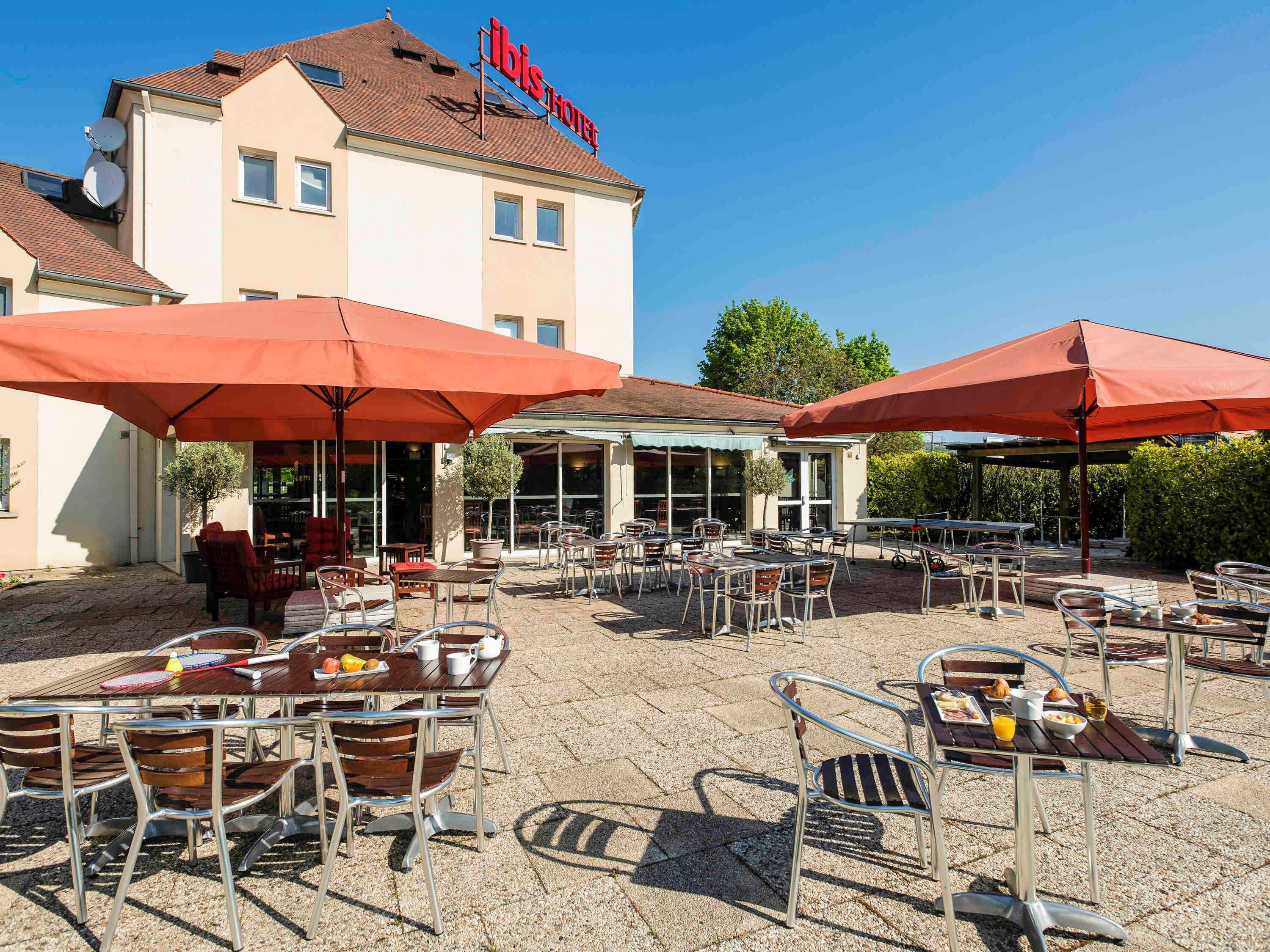 Ibis Chateau-Thierry エソーム・シュル・マルヌ エクステリア 写真