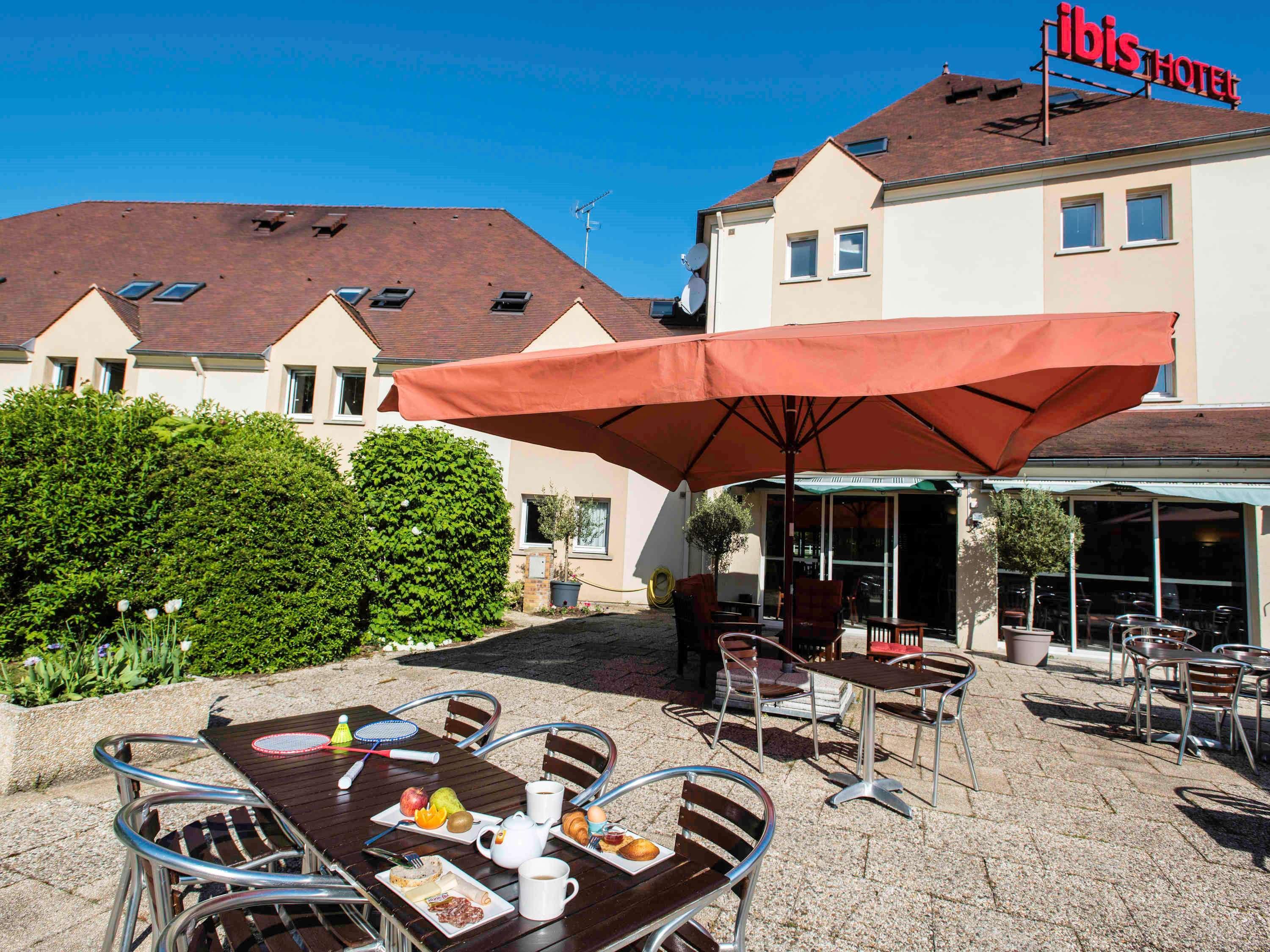 Ibis Chateau-Thierry エソーム・シュル・マルヌ エクステリア 写真